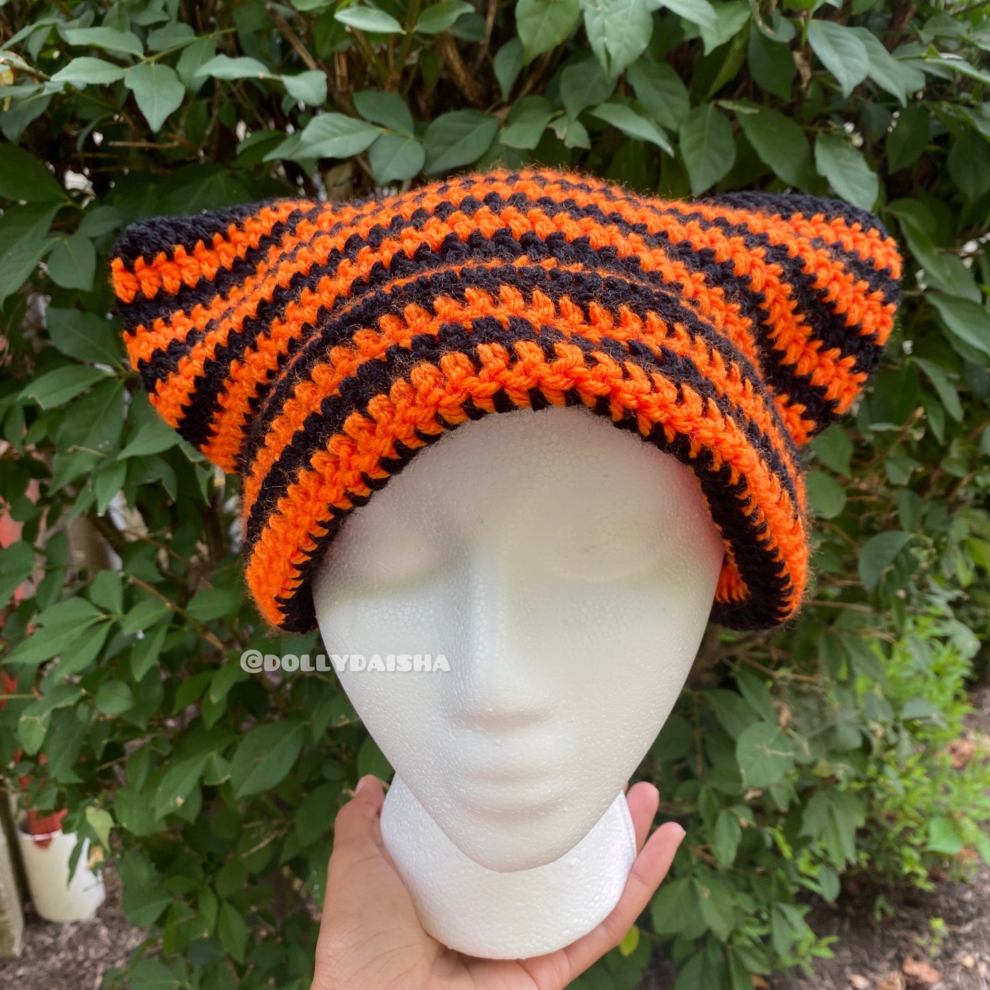 Spooky cat beanie ( new colors )