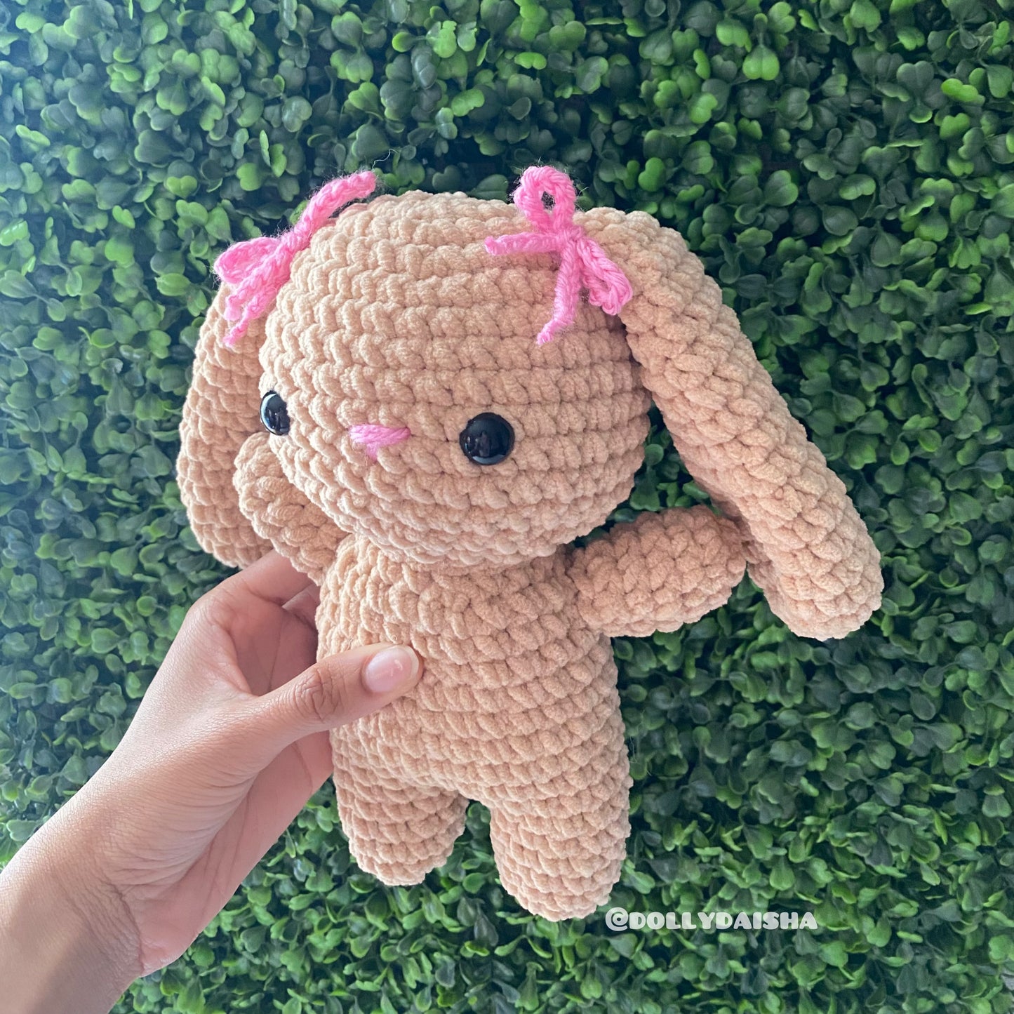 Brown Bunny w/ bows 9in