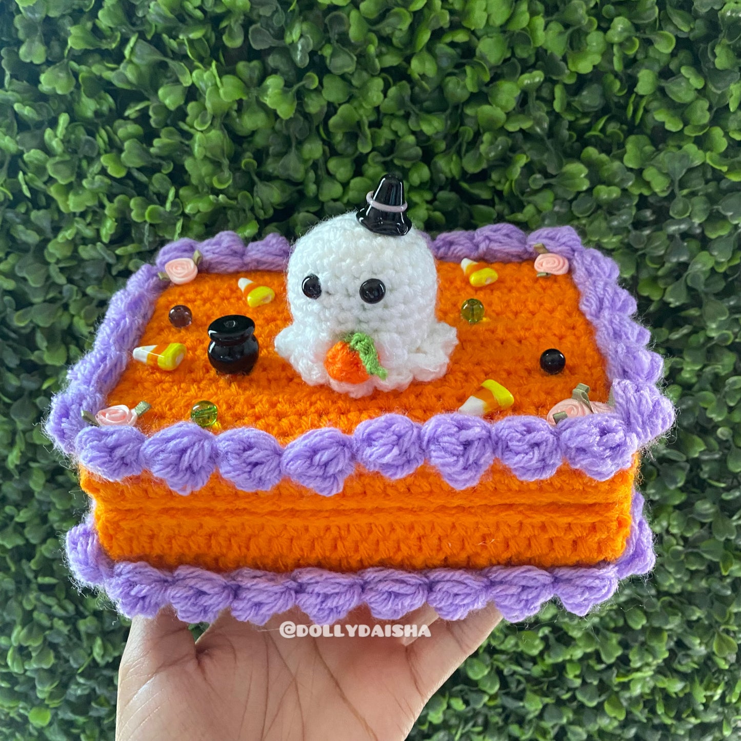 Spooky cake box #3