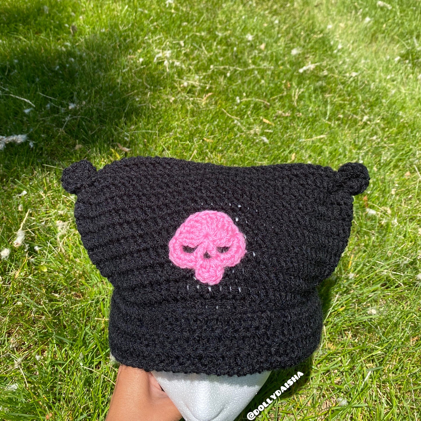 Cat beanie w/ skull