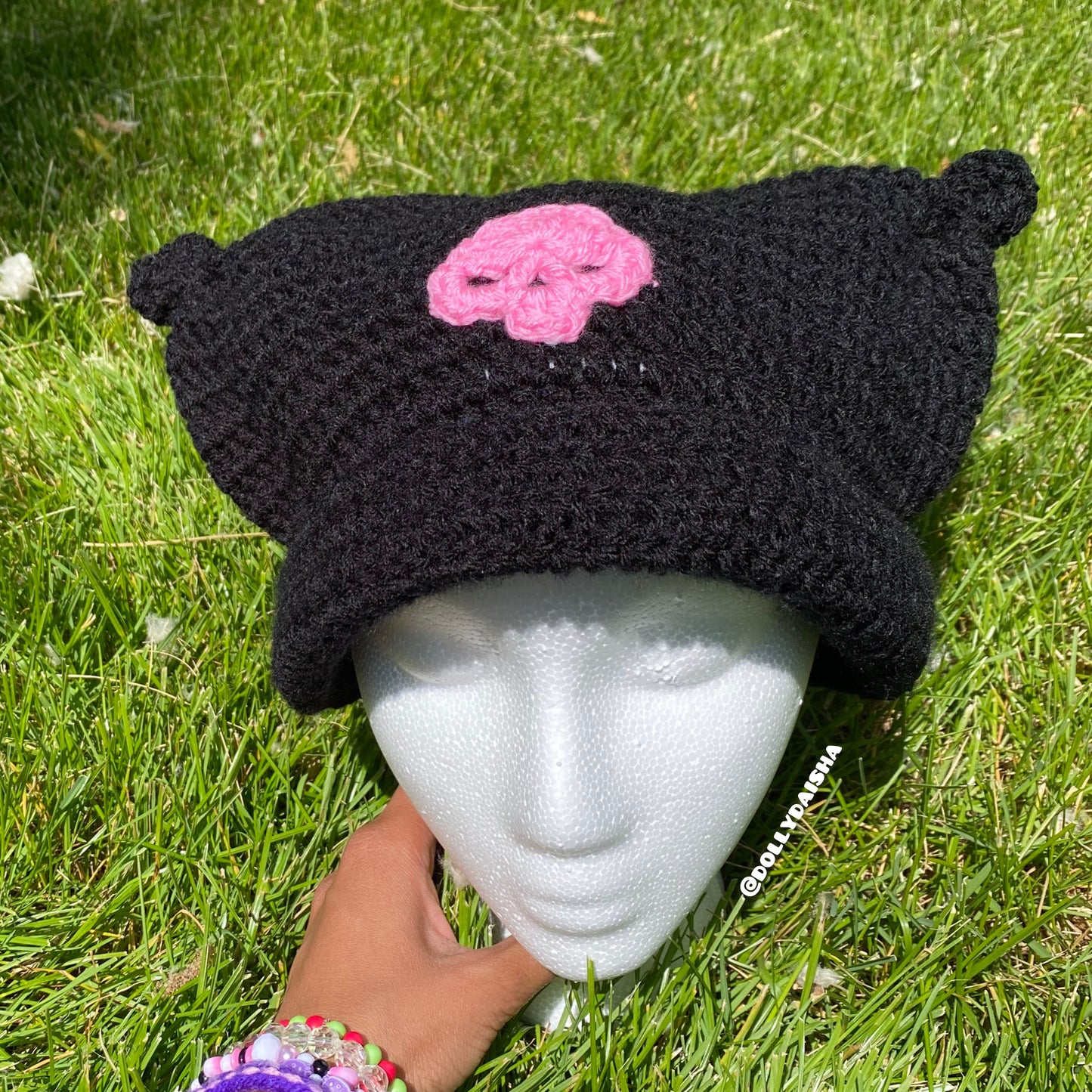 Cat beanie w/ skull